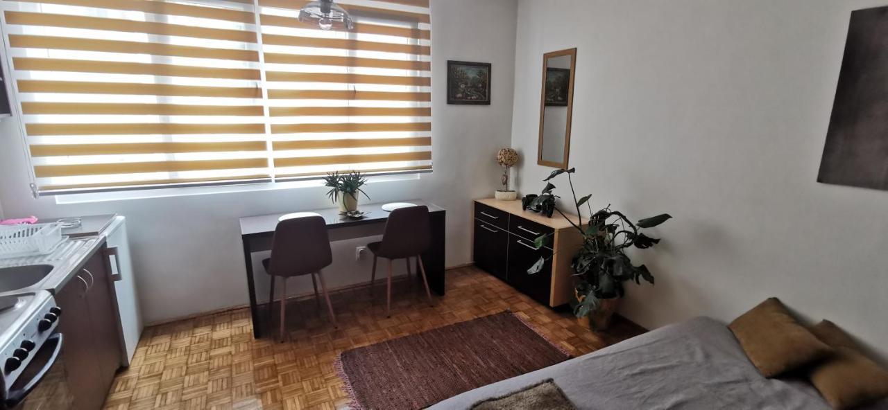 Apartamento Stan Na Dan Predah Užice Exterior foto